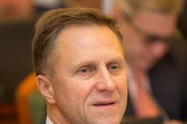Андрей Тарасов