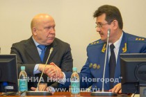 Губернатор Нижегородской области Валерий Шанцев и заместитель генпрокурора РФ Сергей Зайцев