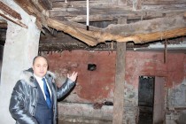 Глава администрации Нижнего Новгорода Олег Кондрашов провел выездное совещание по вопросам расселения ветхого и аварийного фонда Нижегородского района