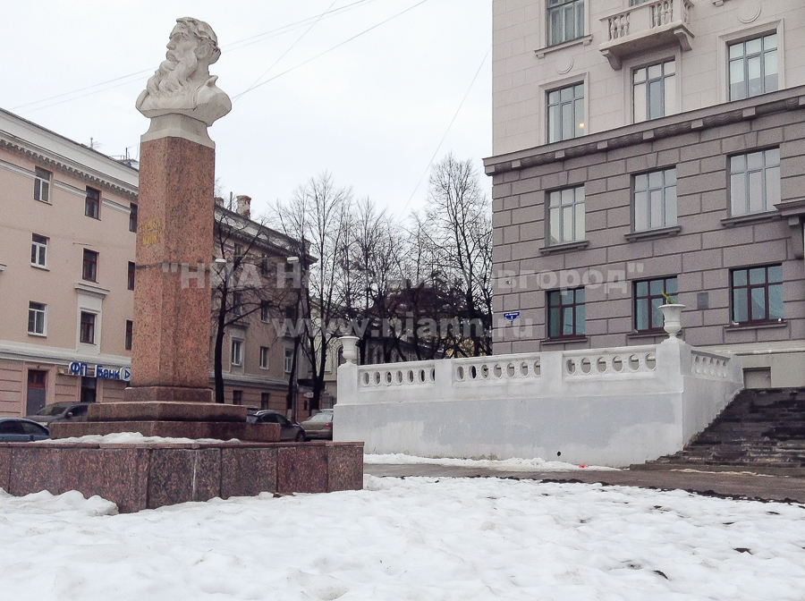 Проверка на предмет вандализма проводится по факту размещения надписи на доме №1 по ул. Минина в Нижнем Новгороде