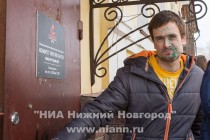 Петр Верзилов на брифинге с участием Надежды Толоконниковой и Марии Алехиной в Нижнем Новгороде