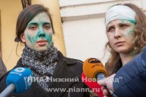 Брифинг с участием Надежды Толоконниковой и Марии Алехиной в Нижнем Новгороде