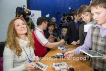 В завершении встречи Мария Киселева и Альберт Демченко провели автограф-сессию