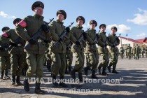 Первая тренировка пешей колонны, участвующей в параде войск Нижегородского гарнизона
