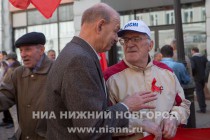 Шествие членов КПРФ и сторонников коммунистической партии 1 мая в Нижнем Новгороде