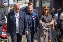 Шествие Первомайской колонны по улице Большая Покровская в Нижнем Новгороде