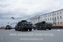 Первая тренировка военного парада на площади Минина и Пожарского в Нижнем Новгороде