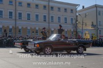 Военный парад на площади Минина и Пожарского в Нижнем Новгороде