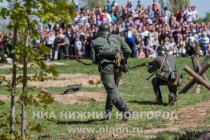 Реконструкция боя на подступах к Берлину  в нижегородском парке Победы