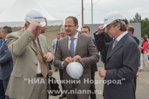 Врио губернатора Нижегородской области Валерий Шанцев, генеральный директор УК Аэропорты регионов Евгений Чудновский, управляющий директор ГК Ренова Евгений Ольховик (слева направо)