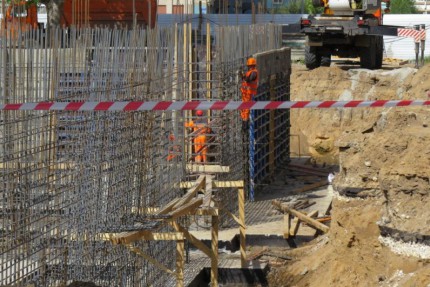 Глава администрации Нижнего Новгорода Олег Кондрашов проверил ход  выполнения работ по строительству детского сада на бульваре Коноваленко