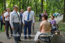 Валерий Шанцев осмотрел объекты благоустройства в парке им. Кулибина и поговорил с местными жителями