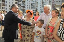 Торжественная церемония вручения ключей от квартир в новом доме по ул. Народной в Нижнем Новгороде