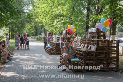 Открытие библиотеки под открытым небом в Приокском районе Нижнего Новгорода