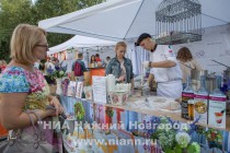 Более 10 кафе и ресторанов представили свои гастрономические блюда