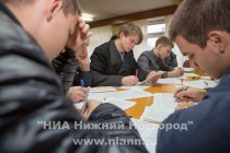 Призывники пишут тестовое задание в отделе военного комиссариата Нижегородской области по Советскому району