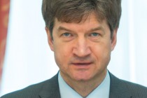 Александр Котюсов