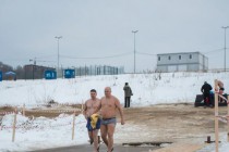 Нижегородцы отметили Крещение купанием в водоемах города
