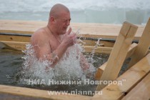 Нижегородцы отметили Крещение купанием в водоемах города