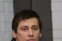 Депутат Госдумы РФ Дмитрий Гудков намерен обжаловать решение Нижегородского областного суда по иску главы Нижнего Новгорода Олега Сорокина