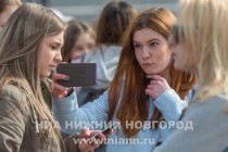 Флешмоб Самое массовое селфи прошел в Нижнем Новгороде