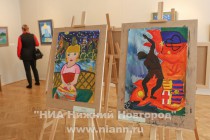 Результатом занятий являются работы детей в различных техниках и жанрах