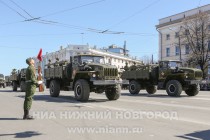 Парад в честь 70-годовщины Победы в Великой Отечественной войне на пл. Минина и Пожарского в Нижнем Новгороде
