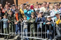 Возложение цветов к Вечному Огню в Нижегородском кремле