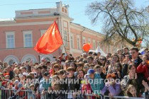 Возложение цветов к Вечному Огню в Нижегородском кремле