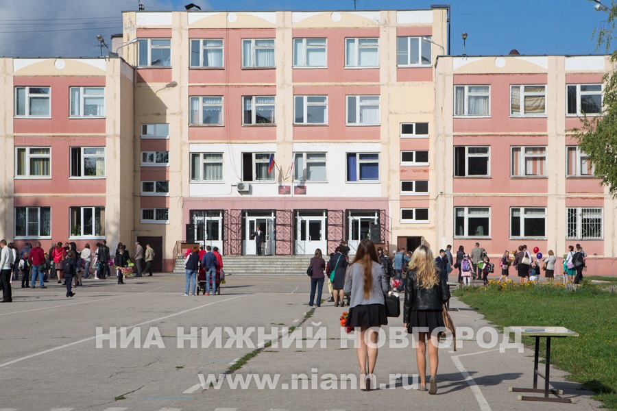 Администрация Нижнего Новгорода планирует к 2015-2016 учебному году объединить 10 школ в пять юридических лиц
