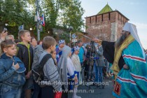 Освящение Нижнего Новгорода с аэростата митрополитом Нижегородским и Арзамасским Георгием