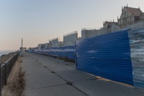 Руководство Нижнего Новгорода планирует получить участок Нижневолжской набережной под синим забором в муниципальную собственность