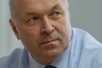 Евгений Лебедев