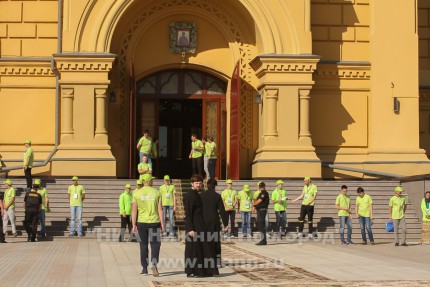 Патриарх Московский и всея Руси Кирилл совершил службу в кафедральном соборе святого Александра Невского в Нижнем Новгороде