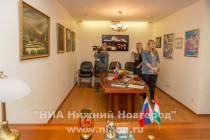 Нижегородский художник Максим Приданов подарил семь своих работ в выставочный фонд почетного консульства Венгрии в Нижнем Новгороде