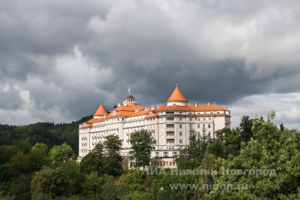 Руководство АО Империал Карловы Вары презентовало возможности одноименного курорта в Чехии нижегородским журналистам