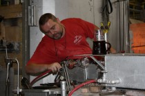 Вся продукция на заводе производится вручную, что является гарантией качества на протяжении более 150 лет