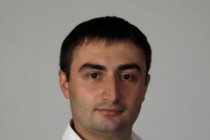 Экономические трудности заставляют федеральный центр по-новому посмотреть на власть на местах, - Роман Амбарцумян
