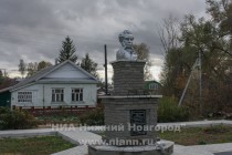 К юбилею поэта в Лукоянове был установлен бюст Пушкина