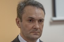 Одной из главных задач сити-менеджера я вижу решение проблемы синих заборов по всему городу, - Вячеслав Мельников