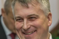 Андрея Черткова в главы района не отправлю, пусть работает в мэрии, - Сергей Белов