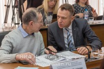 Депутаты Думы Нижнего Новгорода Игорь Богданов и Василий Пушкин (слева направо)