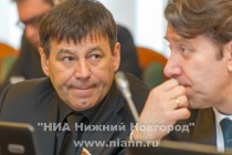 Депутаты ЗС НО V созыва Александр Кузнецов и Сергей Кузнецов (слева направо)