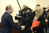 Экс-уполномоченный по правам человека в РФ Элла Памфилова избрана председателем ЦИК