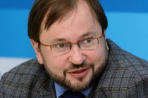 Вхождение Москвина в областную Общественную палату создает предпосылки для усиления этого института, - Михаил Виноградов