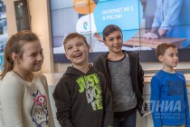 Перед началом презентации маленькие гости приняли участие в небольшом спортивном шоу