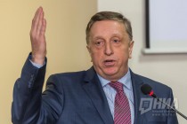 Глава Автозаводского района Нижнего Новгорода Владимир Солдатенков не исключает возможности ухода с должности в 2016 году