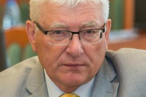 Если закон о лишении мандатов за прогулы будет разрабатываться на уровне региона, я буду его сторонником, - Виктор Лунин