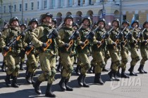 Парад в честь 71-годовщины Победы в Великой Отечественной войне на пл. Минина и Пожарского в Нижнем Новгороде