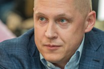 Депутаты показали себя непоследовательными в оценке работы администрации за 2015 год, - Евгений Лазарев